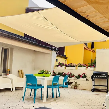 Stefania Dom wakacyjny Magomadas